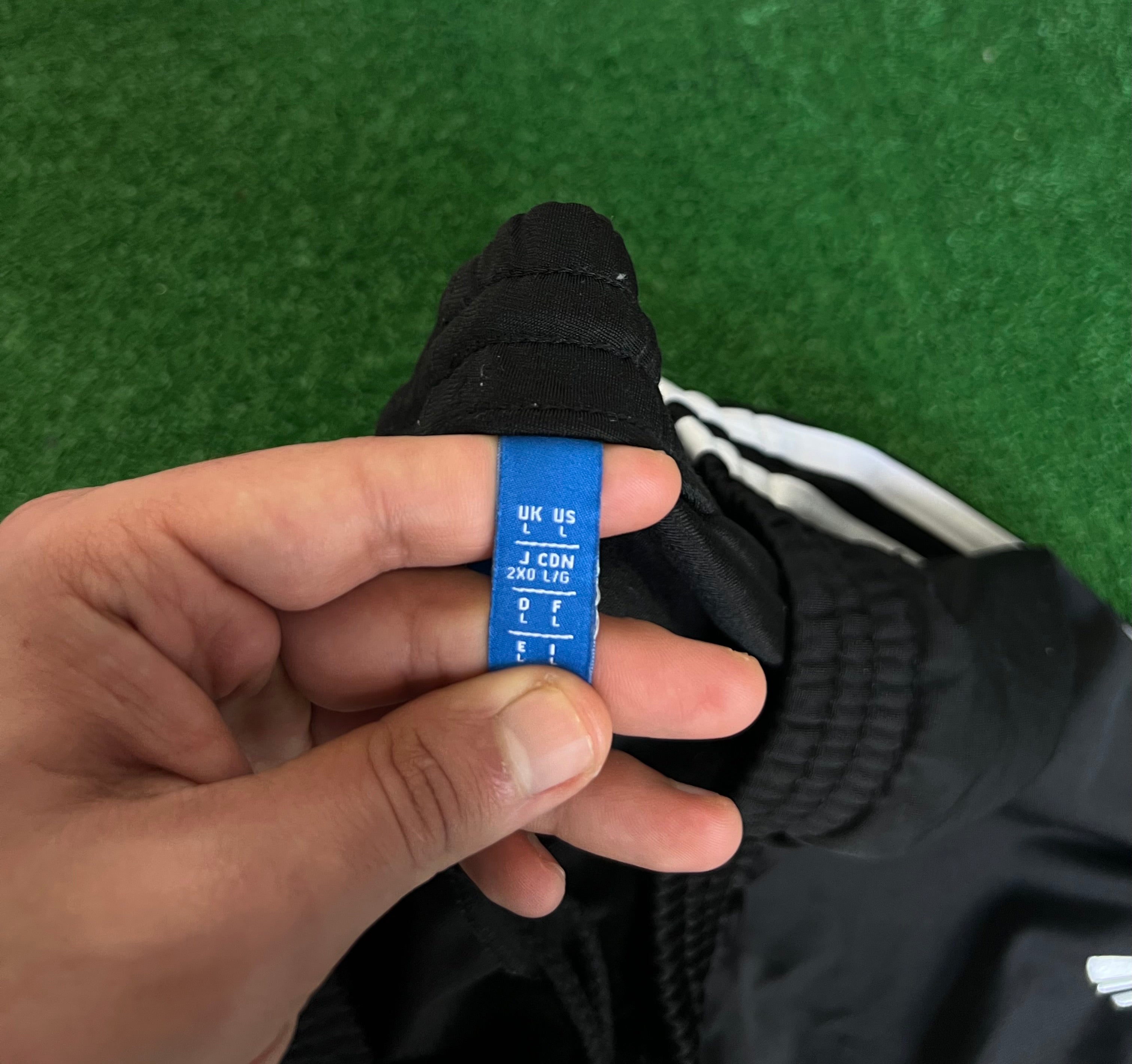 Adidas firebird trackpants (L)