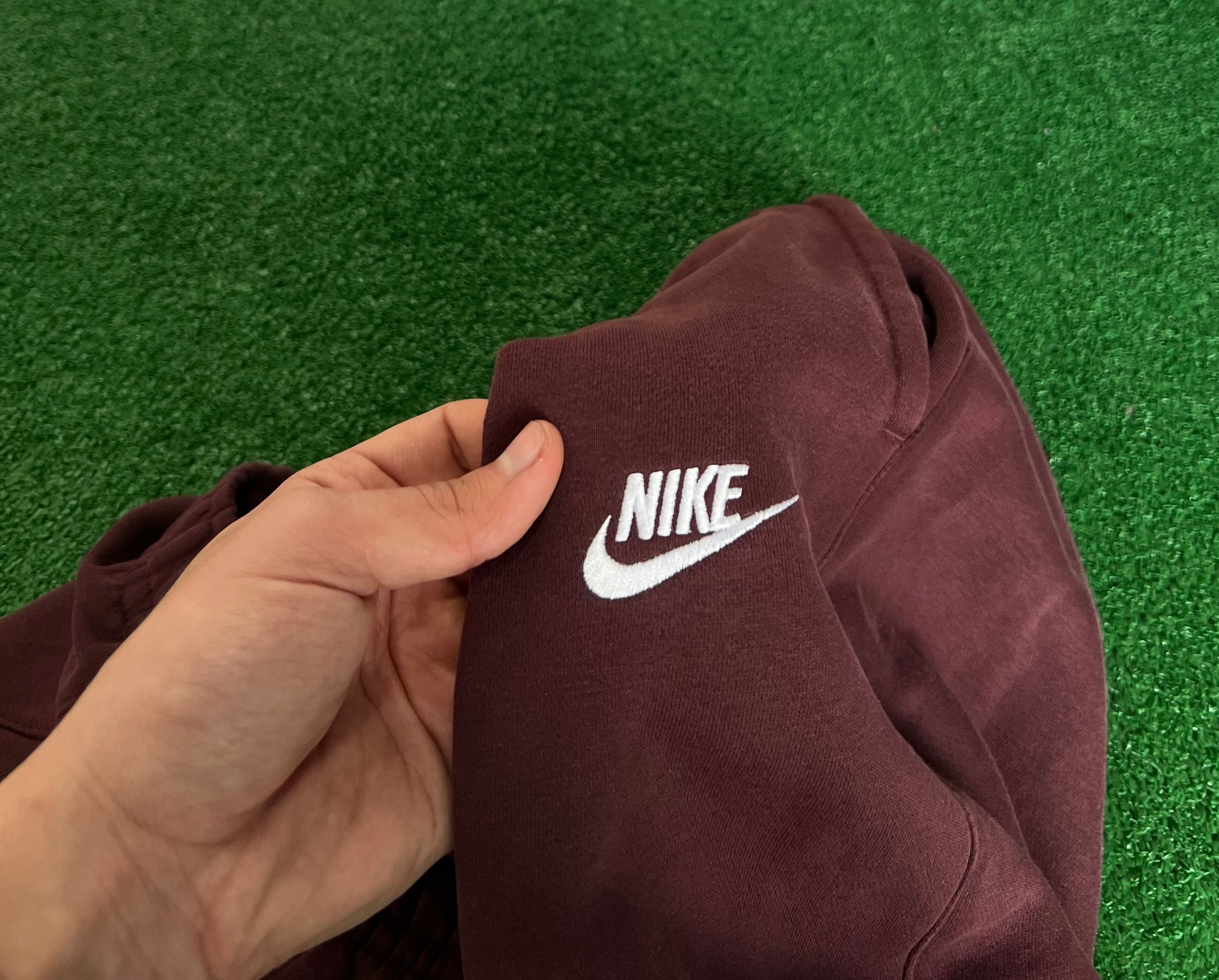 Nike sweatpants (XL)