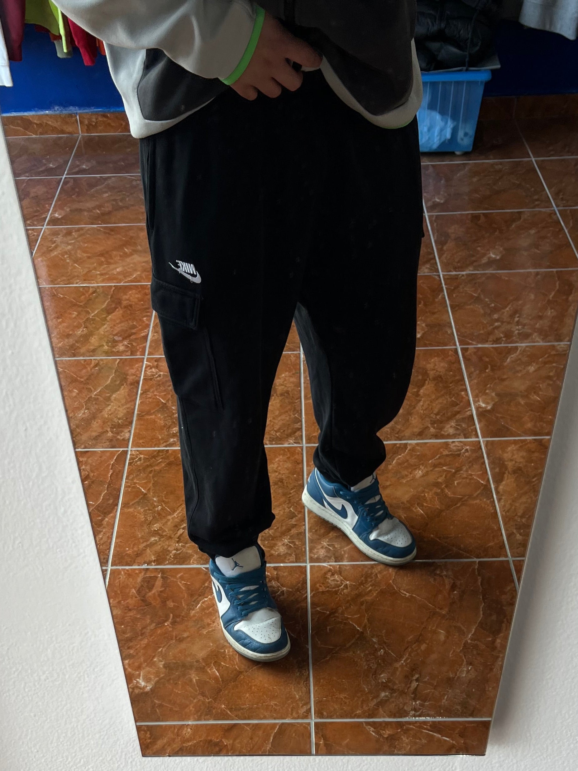 Nike cargo sweatpants (XL)