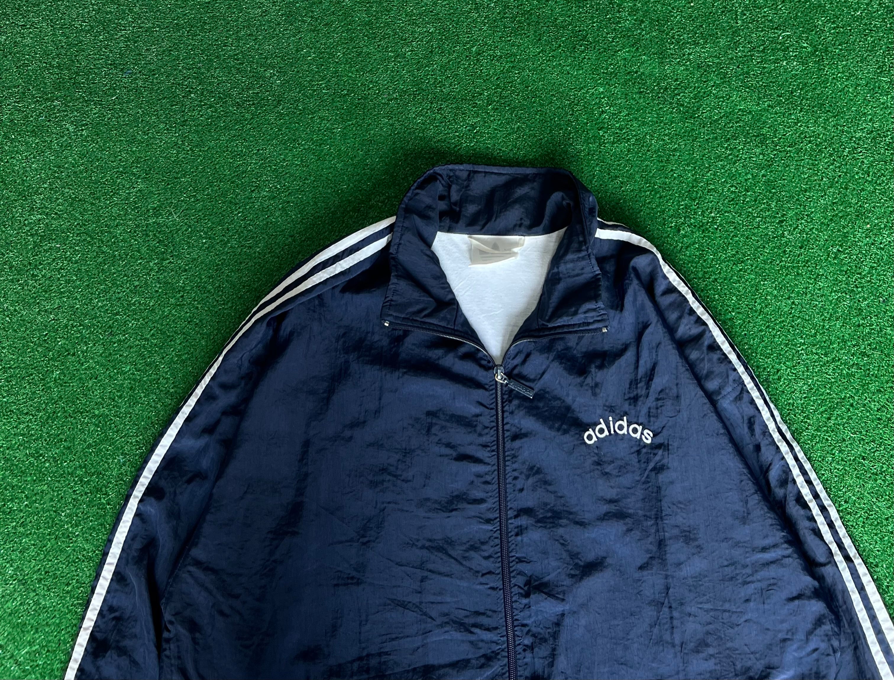 Adidas vintage windbreaker (XL)