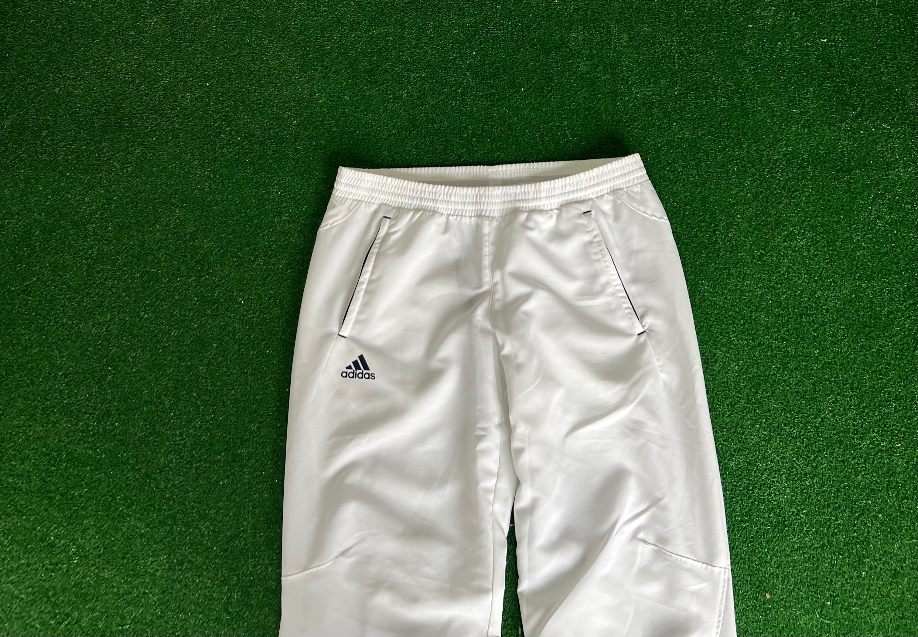 Adidas trackpants (S)