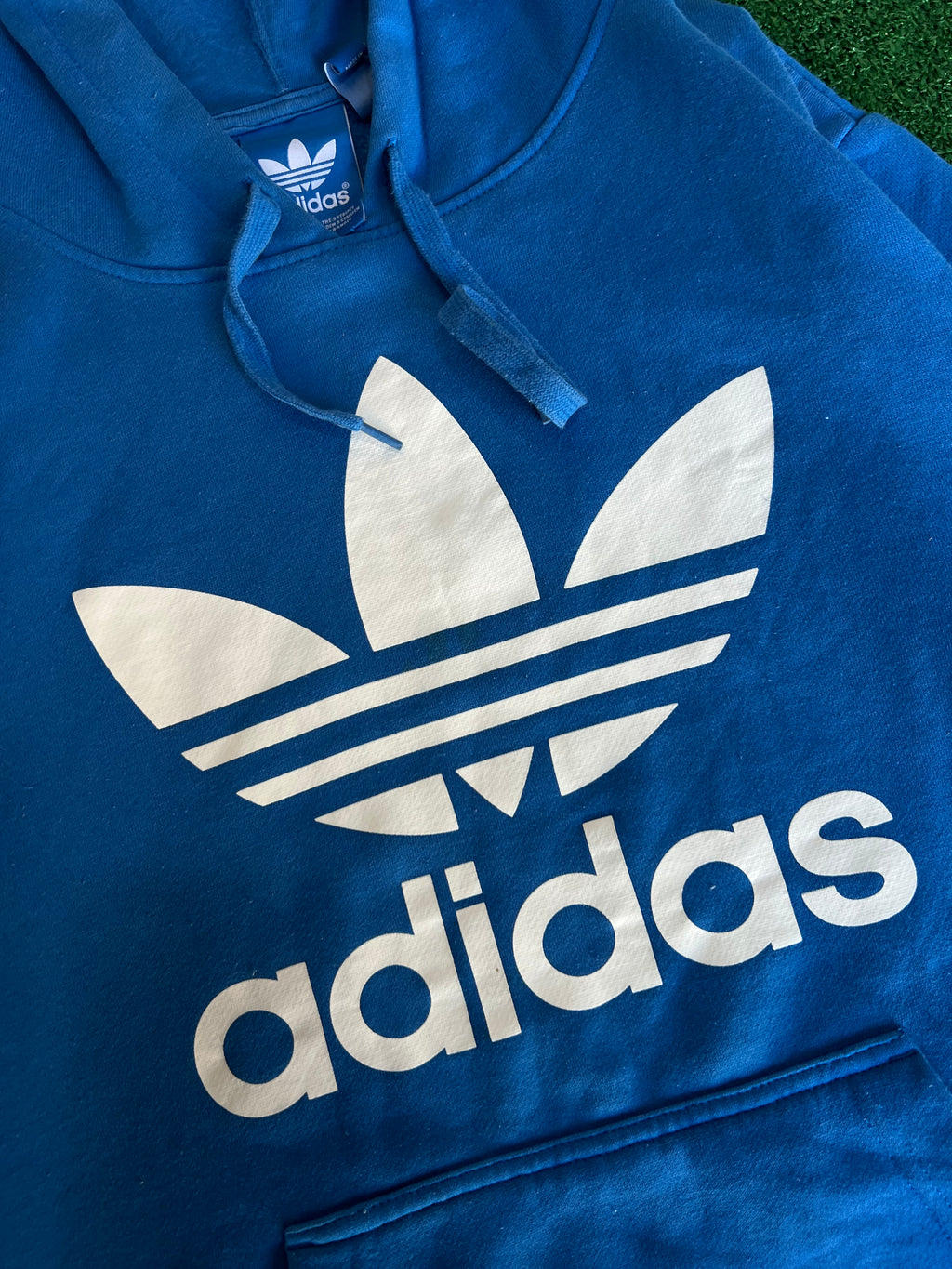 Adidas hoodie (S)