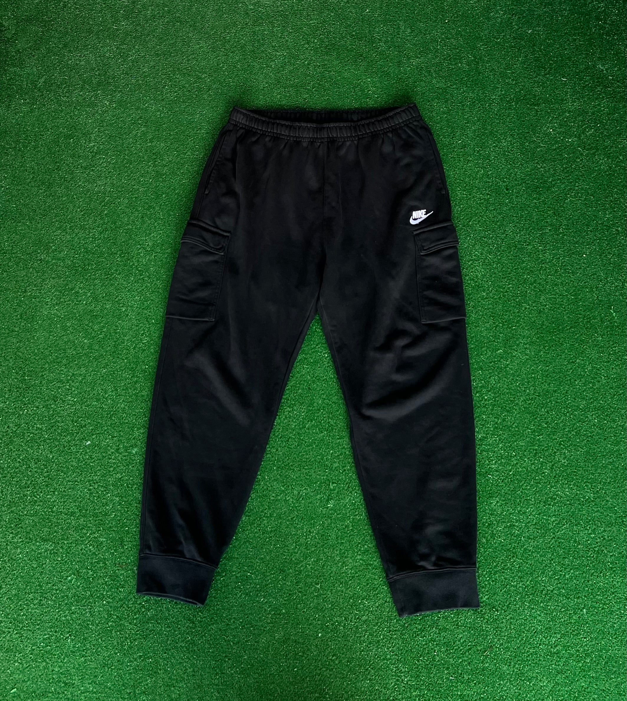 Nike cargo sweatpants (XL)