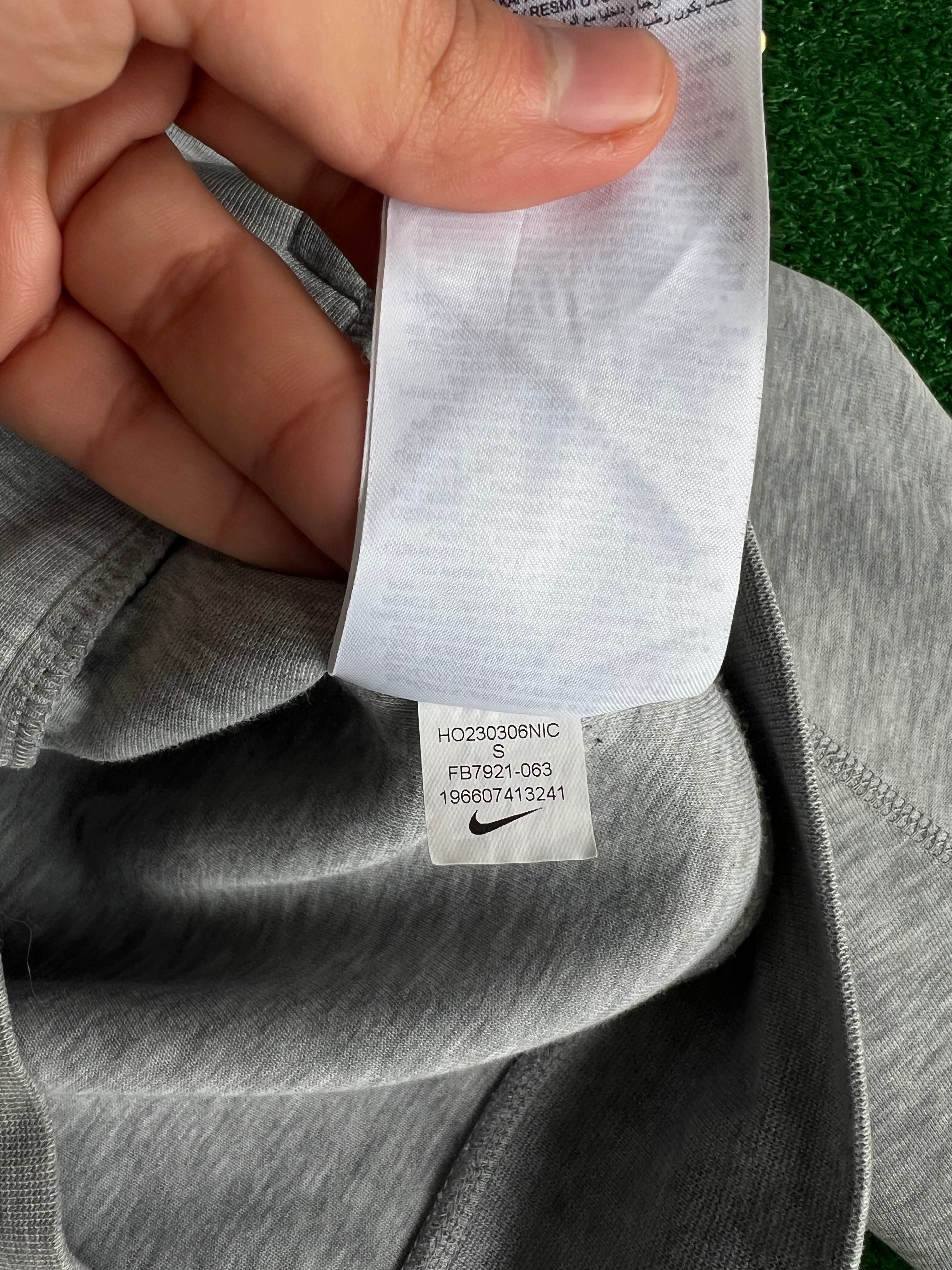 Nike Tech Fleece Jacket (S)