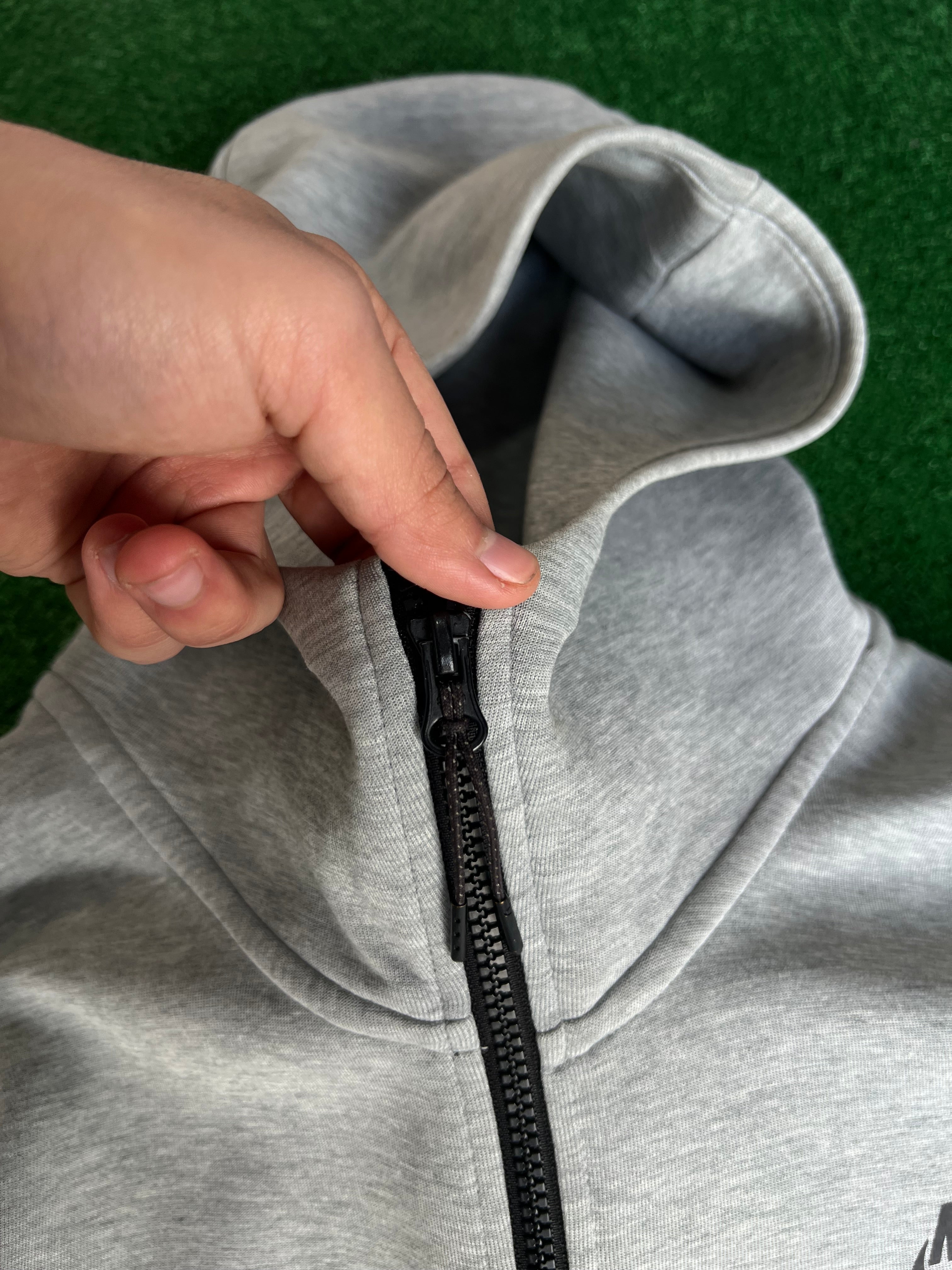 Nike Tech Fleece grey jacket (XL)