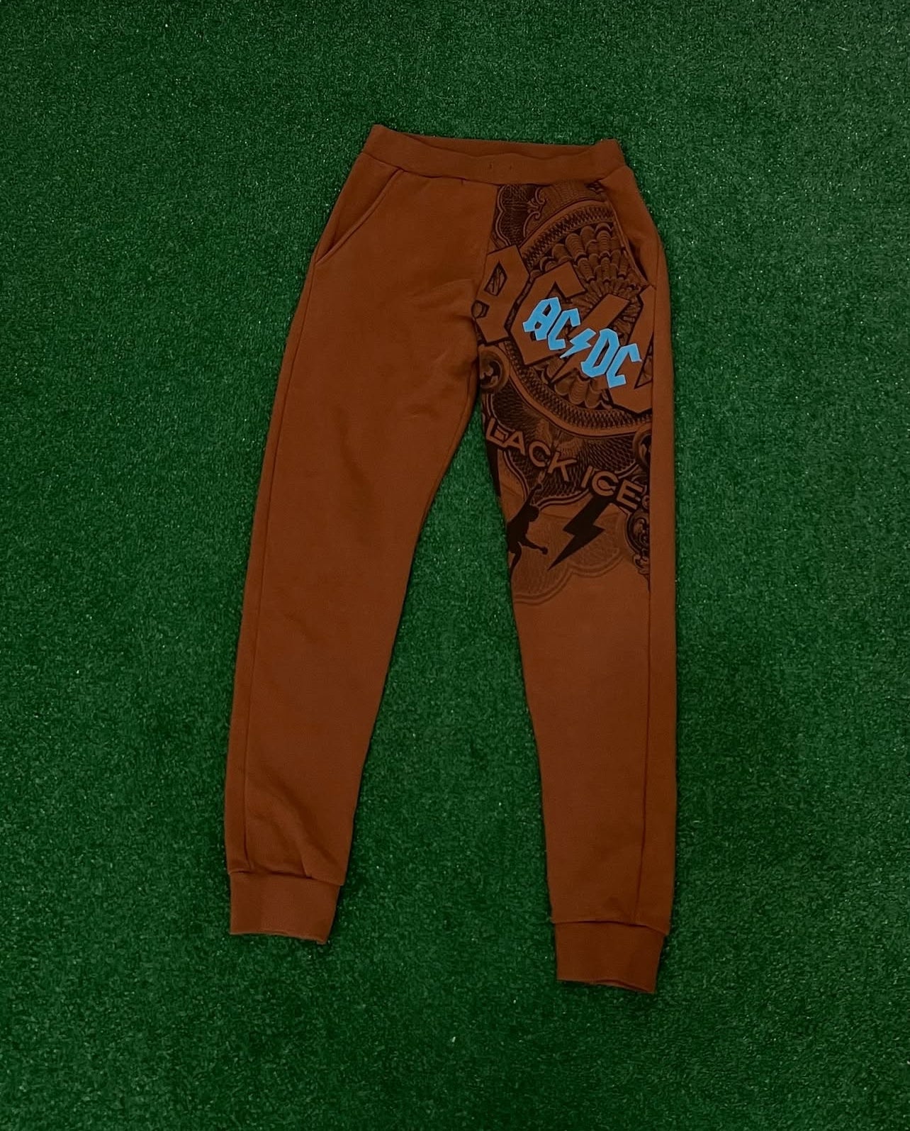 AC⚡️DC sweatpants (S)