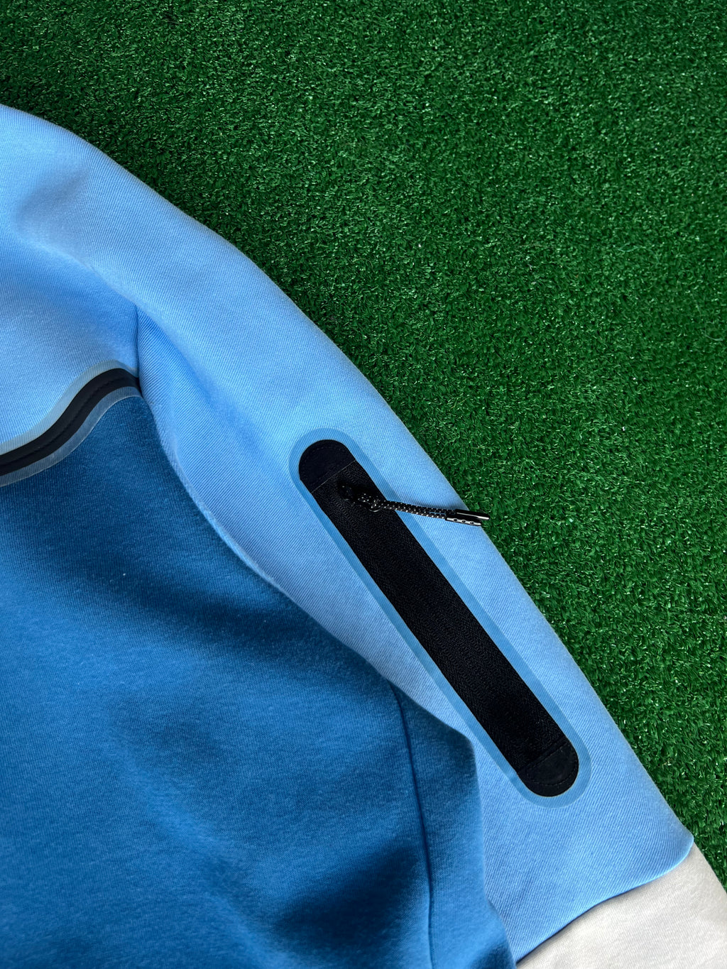 Nike Tech Fleece graphic jacket (XL)