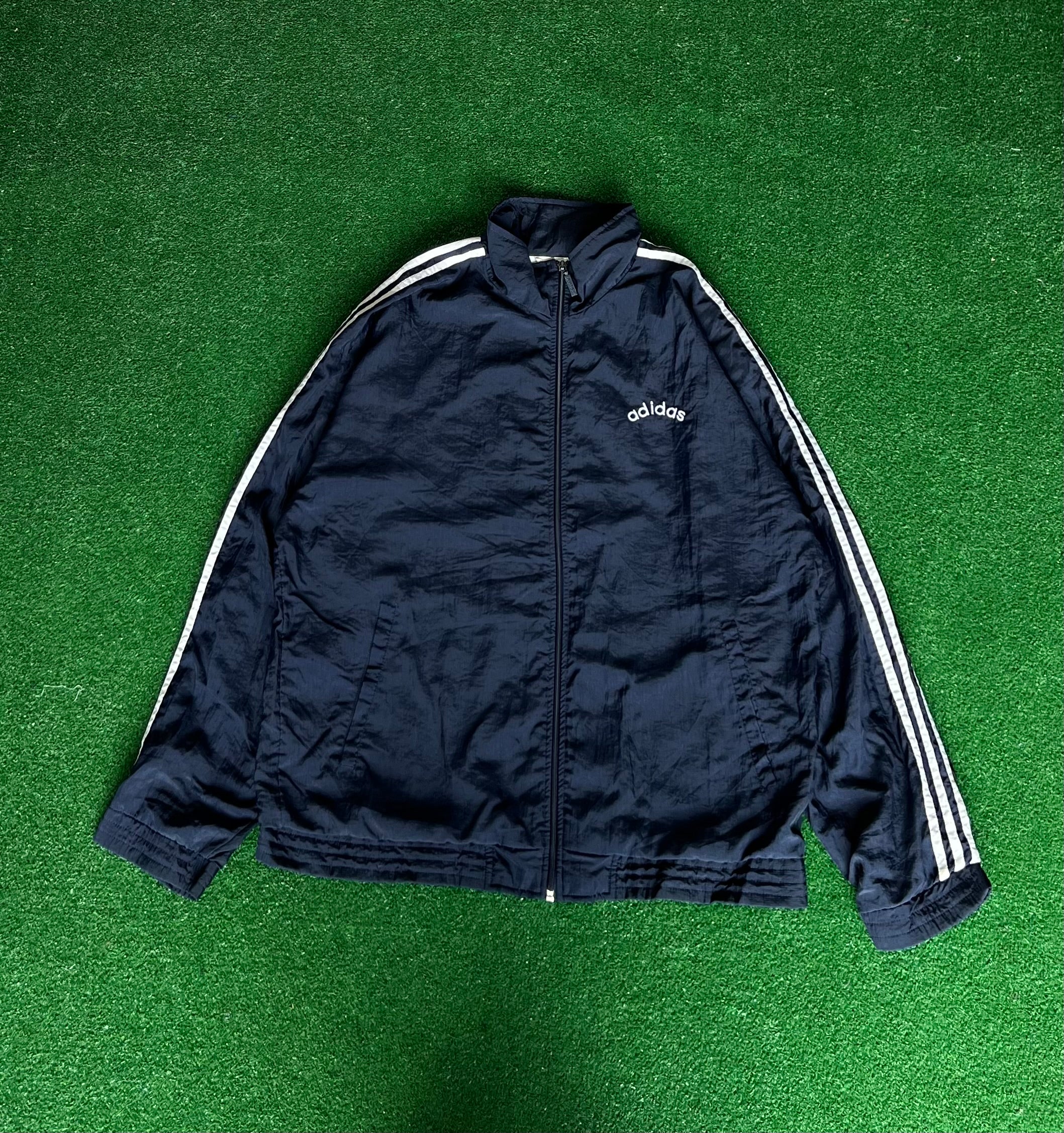 Adidas vintage windbreaker (XL)
